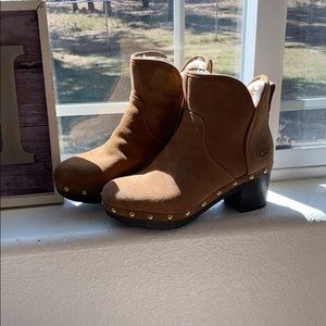 UGG women's Booties.